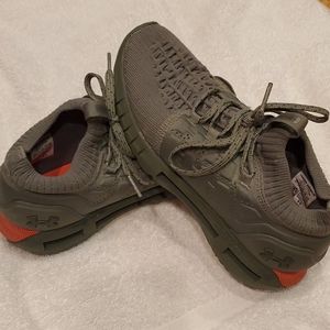 Under Armour HOVR Phantom 4Y
